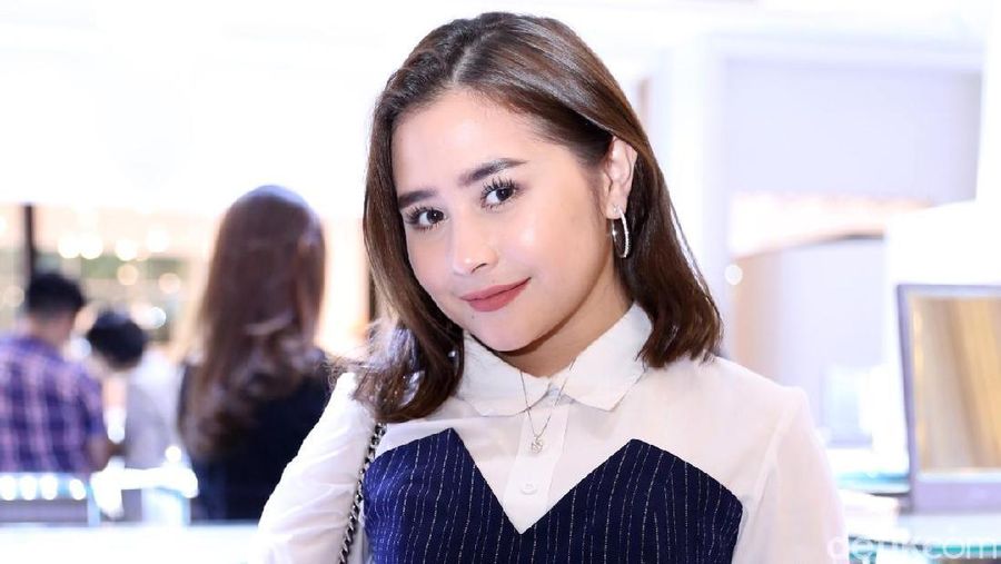 Prilly Latuconsina Beli Perhiasan Sendiri, Maxime ke Mana 