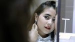 Prilly Latuconsina Beli Perhiasan Sendiri, Maxime ke Mana?