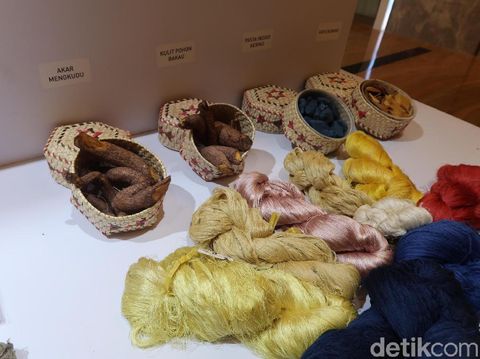 Pameran Cita Tenun Indonesia di Pacific Place.