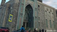 Bagi traveler yang hendak bertandang ke Masjid Sukarno, ada baiknya mengecek cuaca. Ketika musim dingin, cuaca di Rusia bisa mencapai -30 derajat celcius. (Elizabeth Elza/detikTravel)
