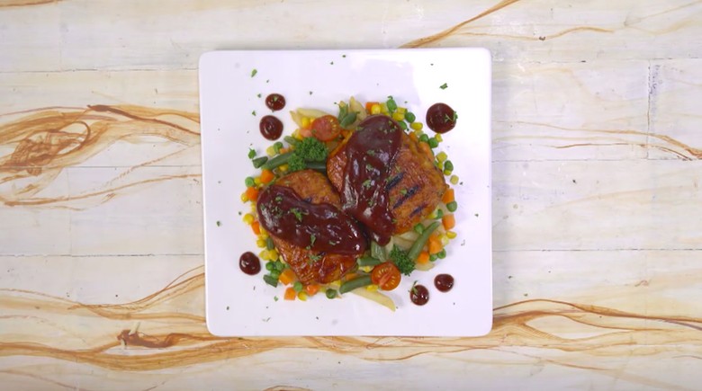 Resep steak tempe/Foto: Semua Bisa Masak TransTV Resep steak tempe/Foto: Semua Bisa Masak TransTV