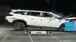 Penampakan Crash Test Mobil-mobil SUV di Indonesia
