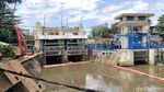 Before-After Hilangnya Lautan Sampah di Pintu Manggarai