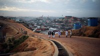 Bangladesh sendiri berjanji tak akan memaksa untuk dilakukan repatriasi bagi siapa pun pengungsi Rohingya yang tak ingin kembali ke Myanmar dan telah meminta Badan PBB untuk pengungsi (UNHCR) untuk memastikan mereka yang masuk daftar repatriasi adalah orang-orang yang memang benar-benar ingin kembali ke Myanmar. Mohammad Ponir Hossain/Reuters.
