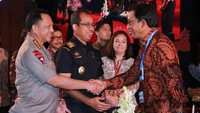Hadirnya layanan Samsat Online Nasional, masyarakat dapat melakukan pembayaran pajak kendaraan bermotor dengan lebih cepat, praktis dan murah melalui seluruh jaringan ATM Link Bank BRI dan Internet Banking Bank BRI. Foto: dok. BRI