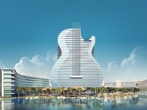 6 Desain Bangunan Unik Mirip Benda Sehari-hari, Bentuknya Gitar-Kloset