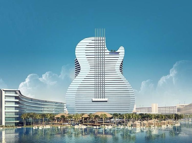 6 Desain Bangunan Unik Mirip Benda Sehari-hari, Bentuknya Gitar-Kloset