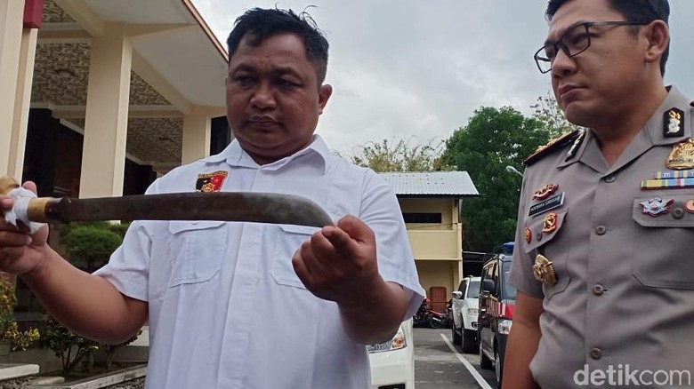 Bela Ibu yang Dianiaya, Adik Bacok Kakak Kandung Bela Ibu yang Dianiaya, Adik Bacok Kakak Kandung