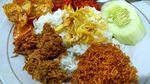 Lapar Berat? Yuk, Sarapan Nasi Langgi, Ramesan Nasi Plus Aneka Lauk