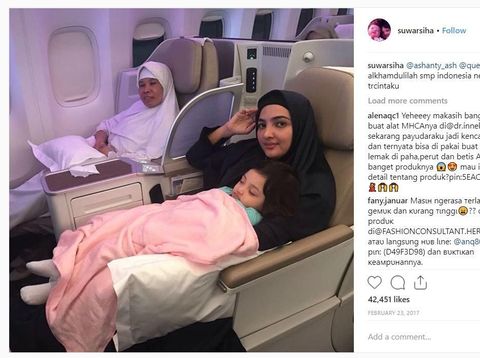 4 Artis Indonesia Ini Berangkatkan Umrah ART, Bahkan Pesawatnya First Class