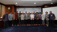 PLTA Merangin yang berlokasi di Kabupaten Kerinci, Jambi memiliki kapasitas sebesar 4 x 87,5 MW (Megawatt). Energi yang dihasilkan per tahun sebesar 1.280 Giga Watt hour (GWh). Pembangkit yang direncanakan beroperasi secara komersial (COD) pada 2025 ini akan memasok listrik ke sistem  hu Bagian Selatan Tengah ya yang diatur oleh PLN Pusat Pengatur Beban Sumatera. Pool/PLN.