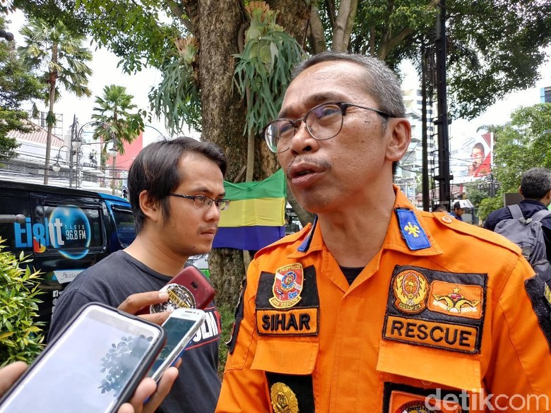 20 Persen Telepon yang Masuk ke Diskar Bandung Iseng dan Hoax 20 Persen Telepon yang Masuk ke Diskar Bandung Iseng dan Hoax