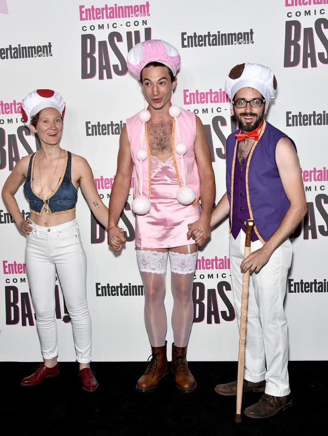 Di Comic Con 2018, Ezra tampil seperti Toadette, karakter dari gim Mario Bros, namun versi seduktifnya. (Foto: Getty Images)