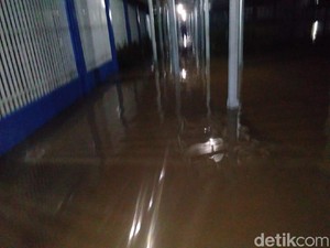 Lapas Jambi Kebanjiran, 10 Napi Diungsikan
