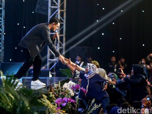 Sempat Gugup, Afgan Ketagihan Jadi Pembicara di Innocreativation