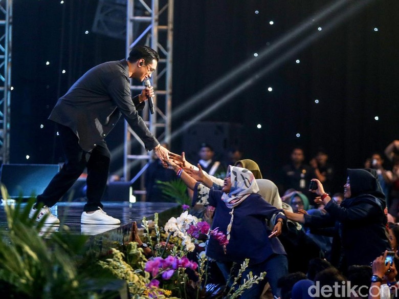 Sempat Gugup, Afgan Ketagihan Jadi Pembicara di Innocreativation Sempat Gugup, Afgan Ketagihan Jadi Pembicara di Innocreativation