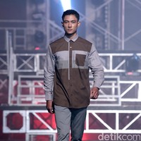 Pilihan busana yang ditawarkan beragam, mulai dari varian atasan seperti kemeja, polo shirt, kaus, hingga jaket. (Foto: Dok. Tim Muara Bagdja)