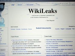 WhatsApp, Instagram & Deretan Aplikasi Tertolak di China