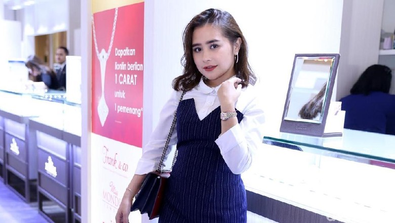 Bodo Amat Dibully, Cara Prilly Latuconsina Bisa Jadi Contoh Nih Bodo Amat Dibully, Cara Prilly Latuconsina Bisa Jadi Contoh Nih