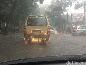 Musim Hujan, Dinas PU Sebut Ada 2 Titik Banjir Baru di Kota Bandung