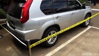 Sebelumnya, mobil ini disebut dibawa oleh pelaku pembunuhan Diperum Nainggolan dan keluarganya. 