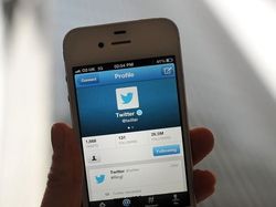 WhatsApp, Instagram & Deretan Aplikasi Tertolak di China