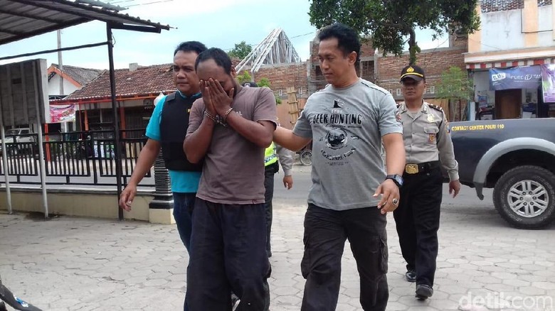 Akhirnya Pelaku Perusakan Pompa Air Irigasi Warga Ponorogo Tertangkap Akhirnya Pelaku Perusakan Pompa Air Irigasi Warga Ponorogo Tertangkap