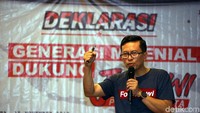 Sekjen For Jokowi Andi Azwar memberikan sambutan.