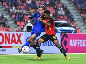 Gelandang Thailand ke Suporter: Ayo Penuhi Rajamangala