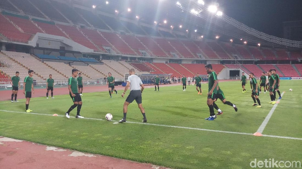 Timnas Indonesia tengah berlatih jelang duel kontra Thailand (Yanu Arifin/Detiksport)