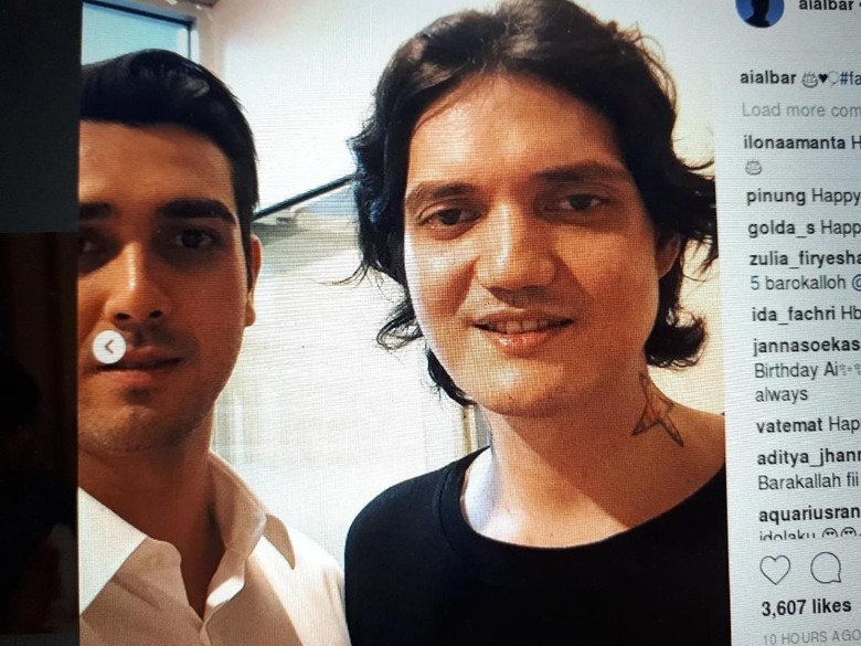 Foto: Fachri Albar dan Ozzy Albar (Repro Instagram Fachri Albar) Foto: Fachri Albar dan Ozzy Albar (Repro Instagram Fachri Albar)