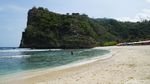 Foto: Pantai Atuh, Pantai Cantik Tersembunyi di Nusa Penida