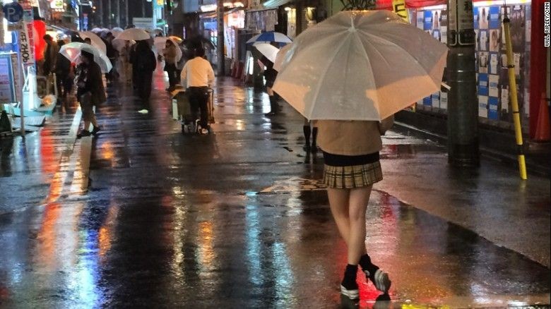 Prostitusi JK dan Gairah dari Seragam Sekolah Pendahulu AKB48 Prostitusi JK dan Gairah dari Seragam Sekolah Pendahulu AKB48
