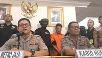 Karena perbuatannya ini, Haris Simamora terancam hukuman mati. 