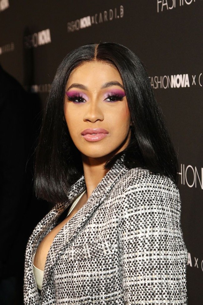 Cardi B menjadi salah satu musisi paling dibicarakan dan menyita perhatian di 2018. Selain musik, perseteruan Cardi dengan Nicki Minaj juga membuatnya trending. Foto: Getty Images
