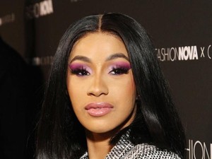 Balik ke Instagram, Cardi B Pamer Duet Bareng Bruno Mars