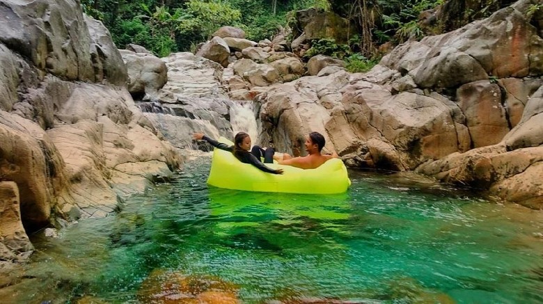 Wisata Petualangan di Bogor Wisata Petualangan di Bogor, ada off road di Sentul, panjat tebing di Ciampea, Curug Cibaliung dan Leuwi Lieuk