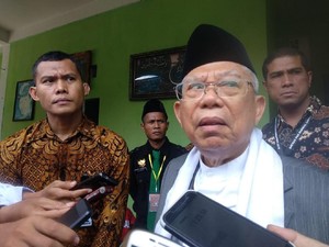 Maruf Amin Yakin Kebijakan DNI Tak Pengaruhi Elektabilitas Jokowi
