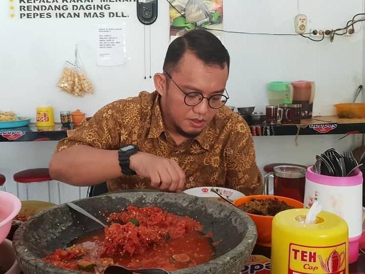 Dahnil Anzar, Koordinator Jubir Prabowo Sandi yang Doyan Makan Pedas