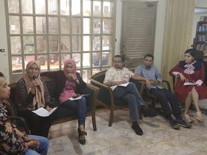 Pengacara Sebut Baiq Nuril Tak Langgar UU ITE, Ini Penjelasannya