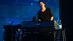 Aksi Penuh Pesona Charlie Puth Konser di Jakarta