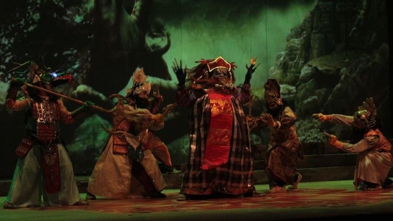 Cara Teater Koma Gaet Generasi Milenial di Produksi Mahabarata Foto: Pementasan Mahabarata (Dok. image Dynamics) Cara Teater Koma Gaet Generasi Milenial di Produksi Mahabarata Foto: Pementasan Mahabarata (Dok. image Dynamics)