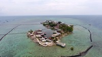 Kapasitas terpasang PLTD Buku Limau sebesar 400 kilowatt (kW) dengan beban puncak sebesar 39 kW. Kemudian, didukung oleh 1,6 kms jaringan tegangan rendah (JTR) dan 38 batang tiang besi. Dengan 100% penggunaan kompor induksi listrik yang pertama di Indonesia ini, diharapkan beban puncak meningkat menjadi sekitar 50 kW sampai 80 kW. Istimewa/PLN Wilayah Bangka Belitung.