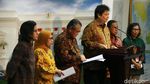 3 Menteri Luncurkan Paket Kebijakan Ekonomi Baru Jokowi