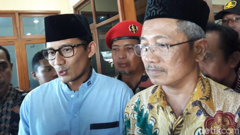 Ini yang Dibahas Sandi Saat Kunjungi Kantor Muhammadiyah DIY Ini yang Dibahas Sandi Saat Kunjungi Kantor Muhammadiyah DIY