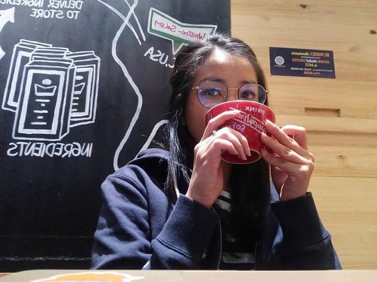 Pose Manis Eugine Patricia, Anak Muda Indonesia Masuk 30 Under 30 Forbes