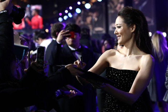Fantastic Beasts bukan film perdana Claudia Kim di Hollywood. Pada 2014 ia bermain untuk film Marco Polo, kemudian Avengers: Age of Ultron di tahun 2015. Foto: Dok. Getty Images