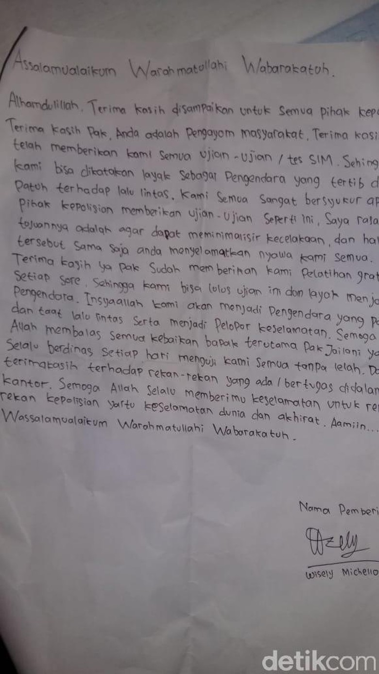 Viral, Pelajar SMA Tulis Surat ke Polisi Setelah Lulus Ujian SIM Viral, Pelajar SMA Tulis Surat ke Polisi Setelah Lulus Ujian SIM