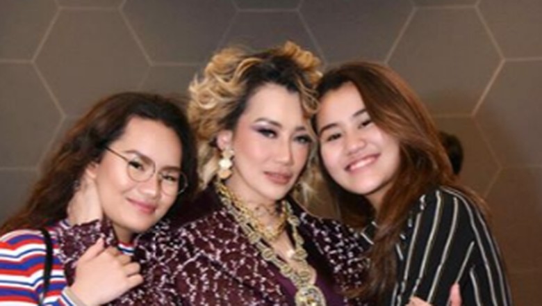Meski Sibuk, Reza Artamevia Sempatkan Quality Time Bareng Anak /Foto: Instagram Meski Sibuk, Reza Artamevia Sempatkan Quality Time Bareng Anak /Foto: Instagram