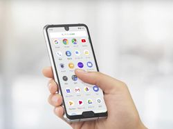 Edan! Ponsel Ini Punya Pencukur Jenggot